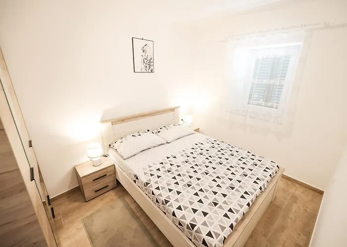 Apartament Two Bedroom Augustin Near The Sea Sukošan