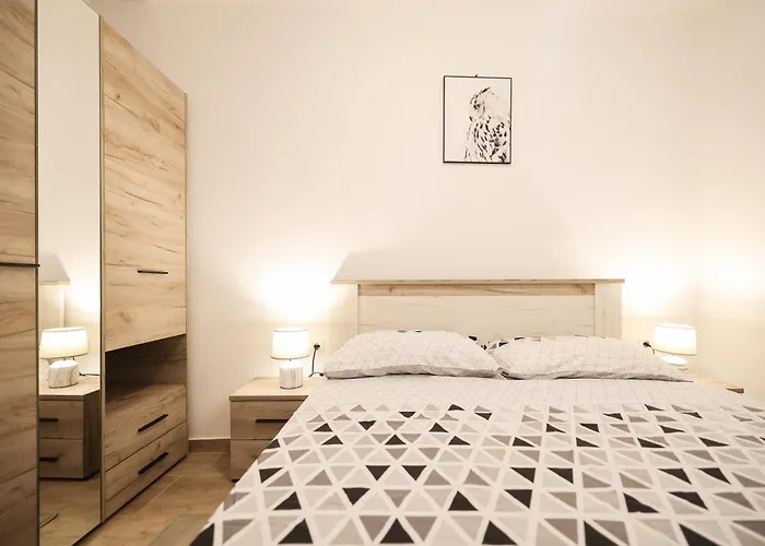 Two Bedroom Augustin Near The Sea Apartament *