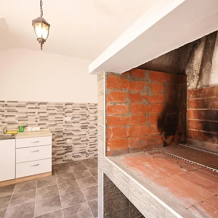 Two Bedroom Augustin Near The Sea Appartement